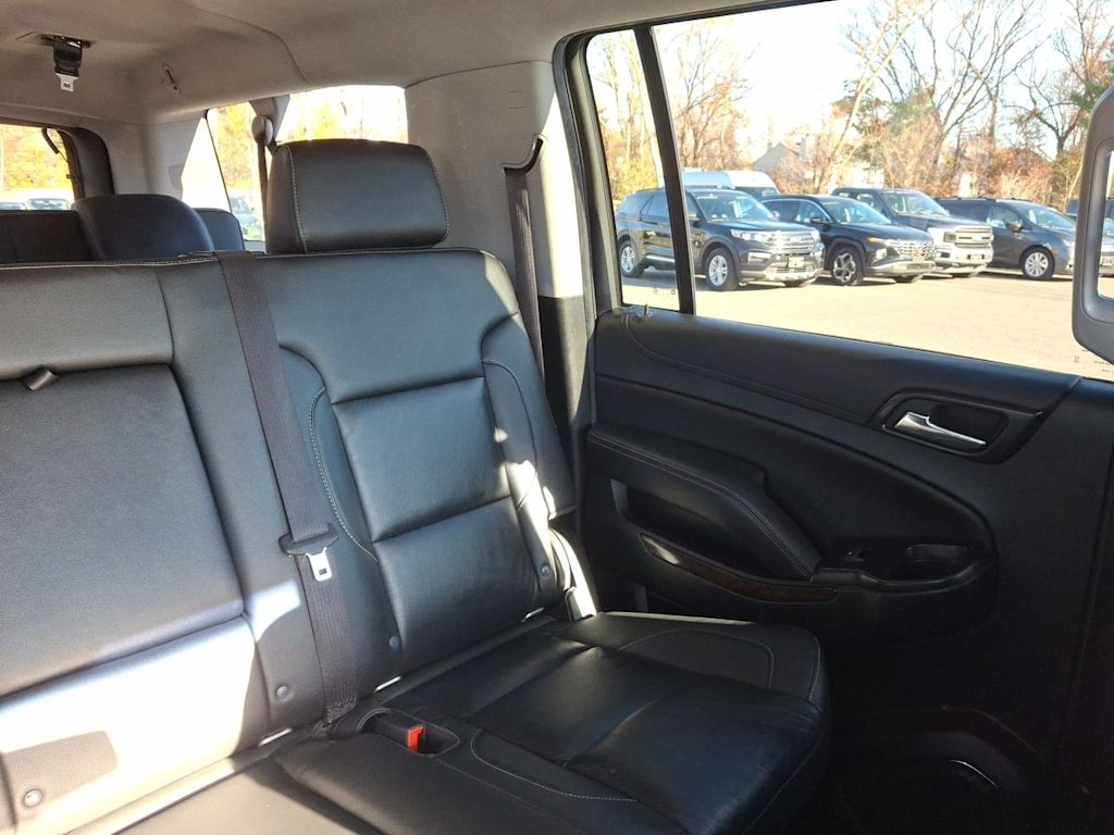 Thumbnail: 2020 Chevrolet Suburban - 19