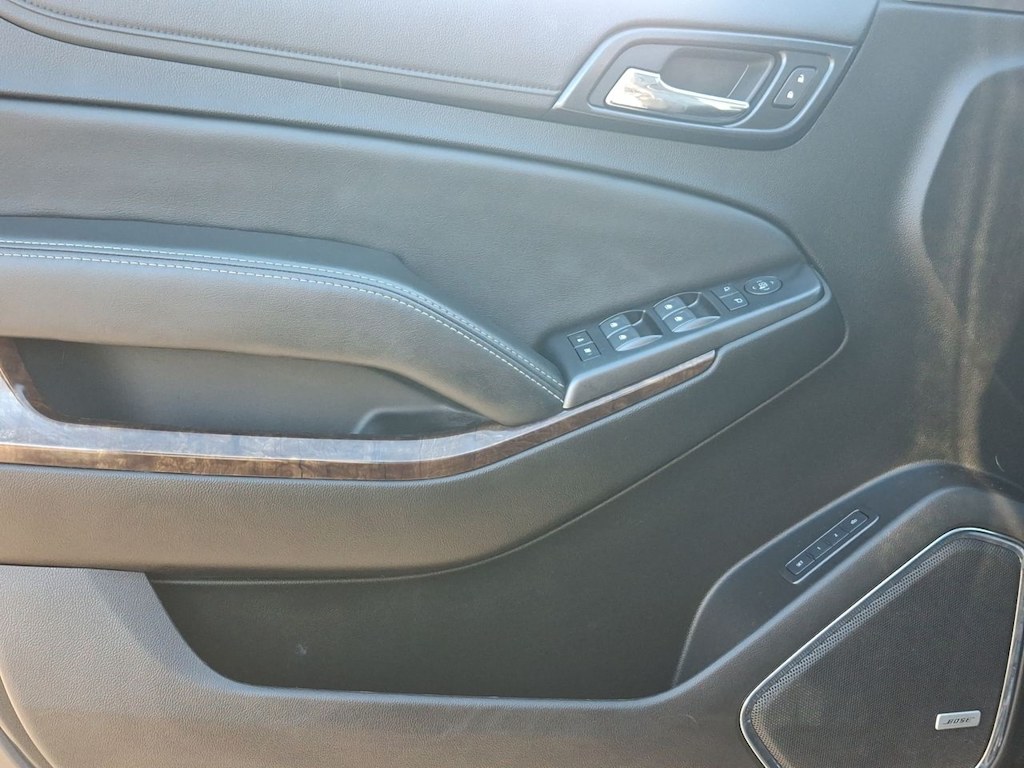 Thumbnail: 2020 Chevrolet Suburban - 20