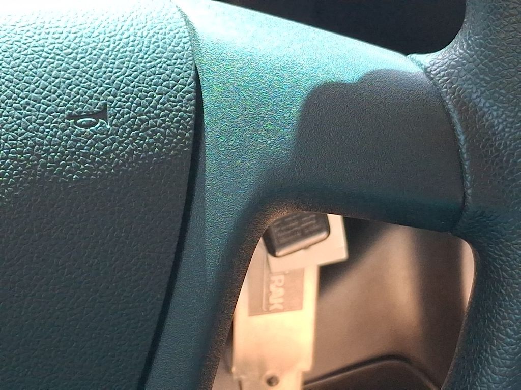 Thumbnail: 2019 GMC Savana - 25