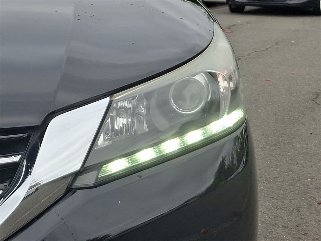 Thumbnail: 2015 Honda Accord - 30