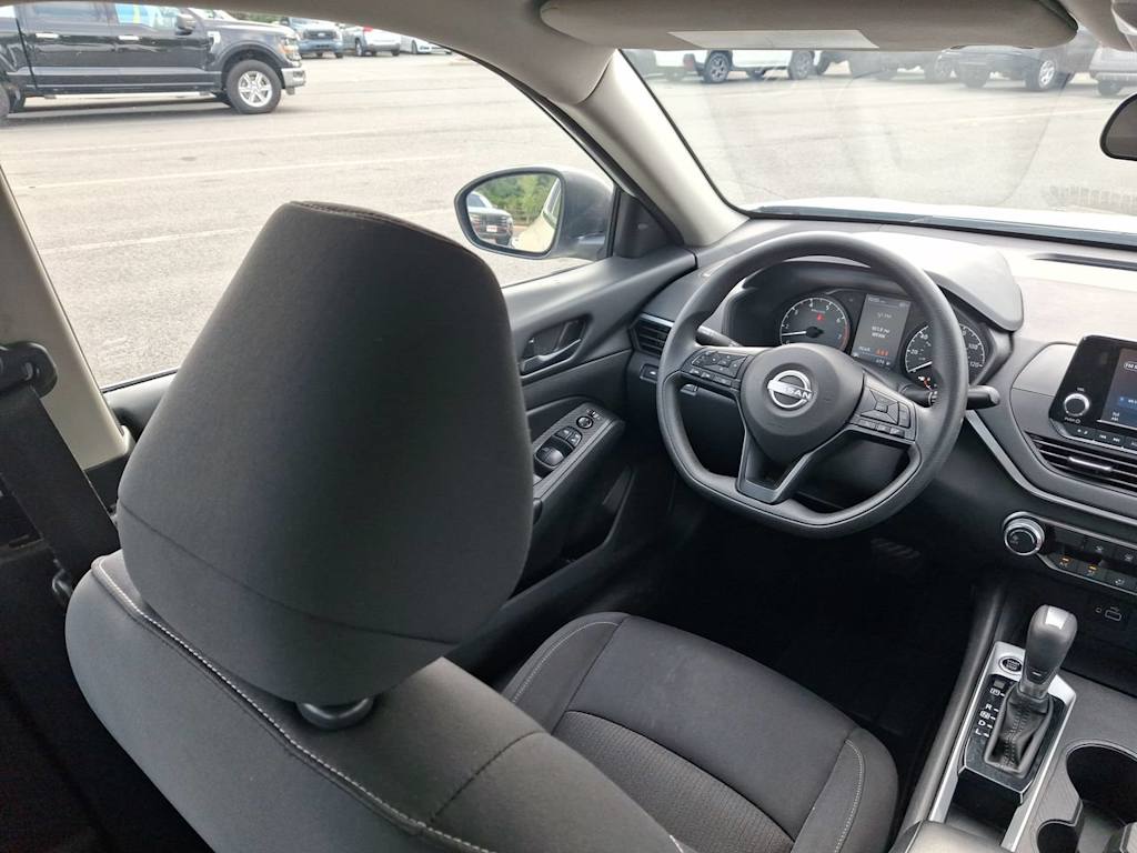 Thumbnail: 2024 Nissan Altima - 12