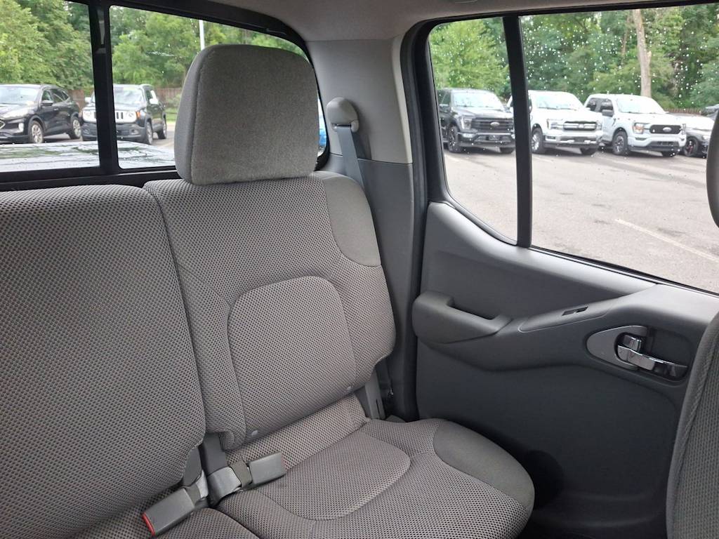 Thumbnail: 2016 Nissan Frontier - 9