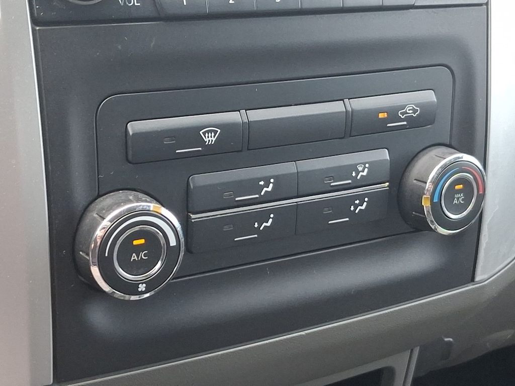 Thumbnail: 2016 Nissan Frontier - 26