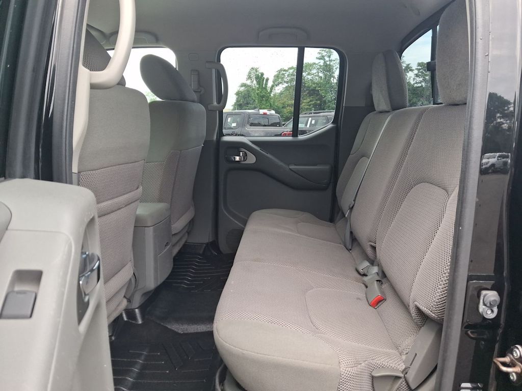 Thumbnail: 2016 Nissan Frontier - 27