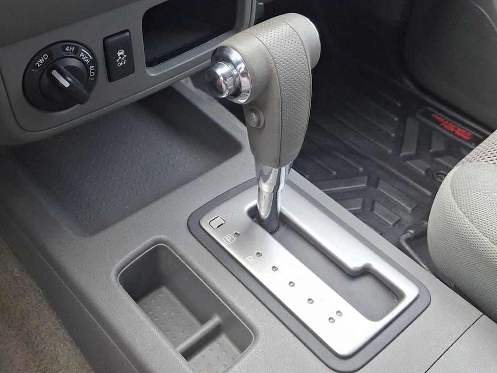 Thumbnail: 2016 Nissan Frontier - 14