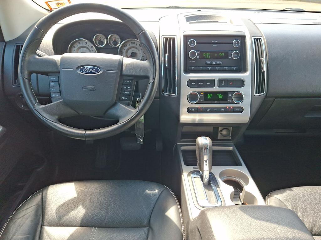 Thumbnail: 2010 Ford Edge - 11