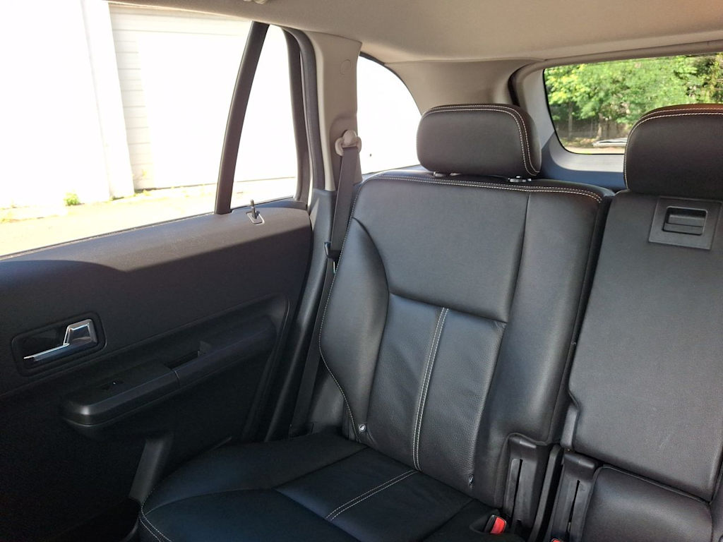 Thumbnail: 2010 Ford Edge - 9