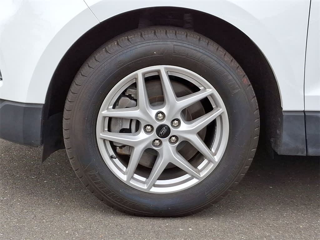 Thumbnail: 2024 Ford Edge - 6