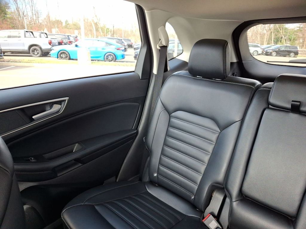 Thumbnail: 2024 Ford Edge - 9