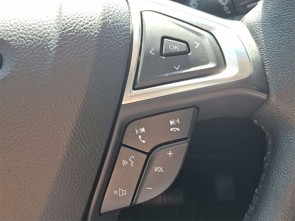 Thumbnail: 2022 Ford Edge - 27