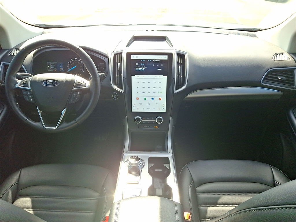 Thumbnail: 2022 Ford Edge - 2