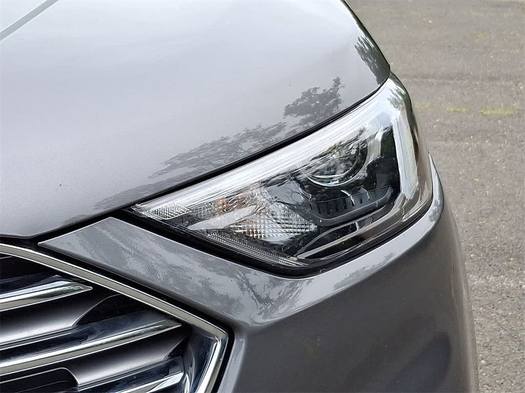 Thumbnail: 2022 Ford Edge - 24