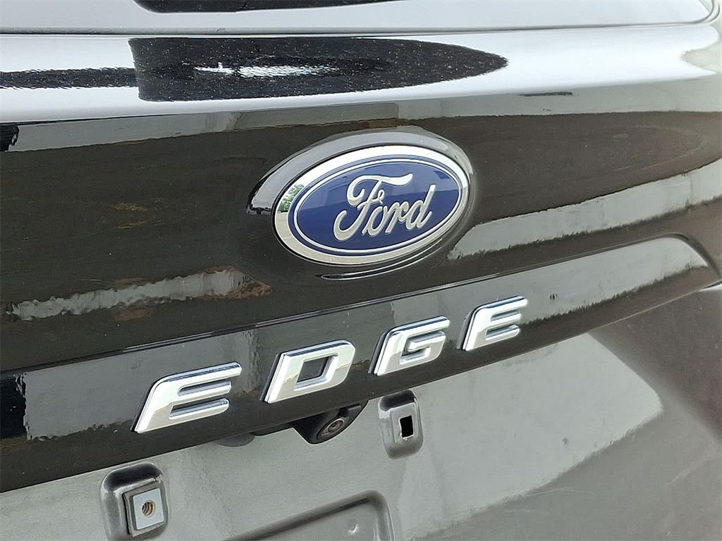 Thumbnail: 2022 Ford Edge - 5