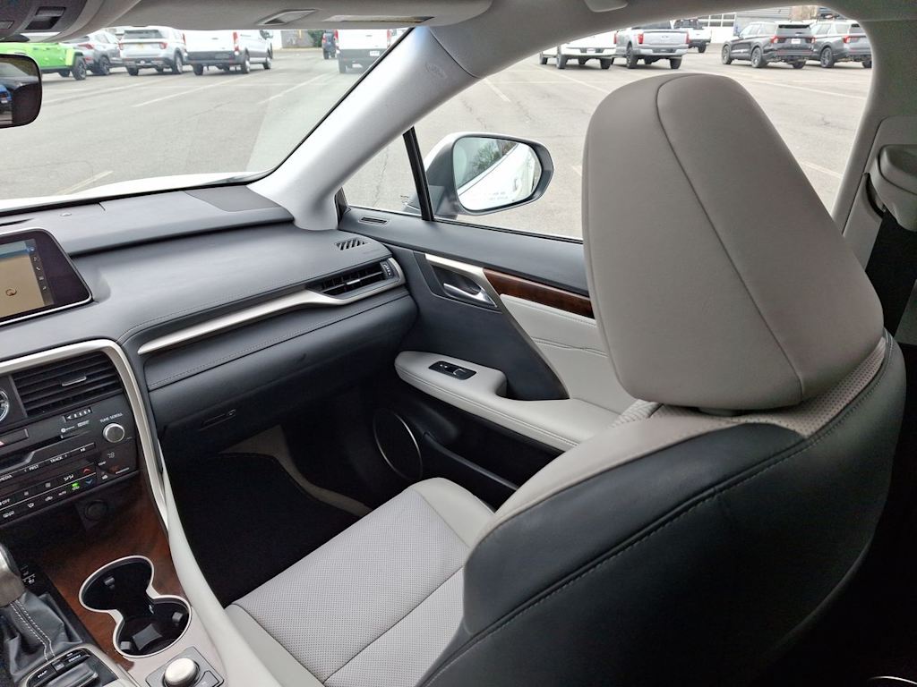 Thumbnail: 2017 Lexus RX - 8