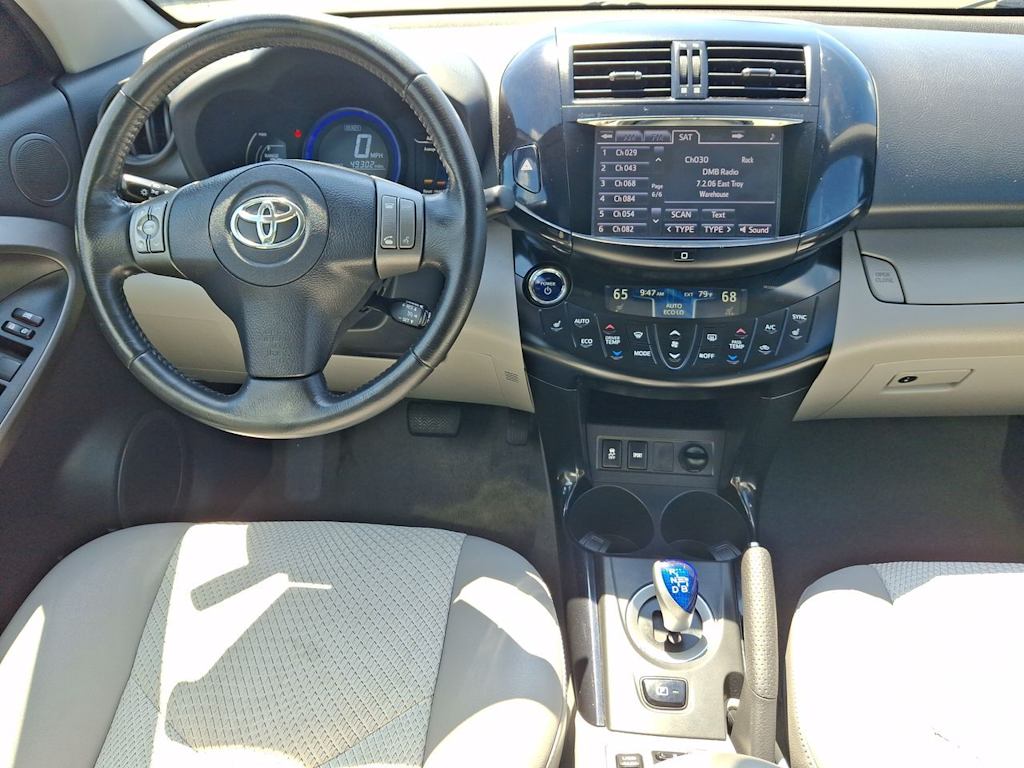 Thumbnail: 2012 Toyota RAV4 - 12