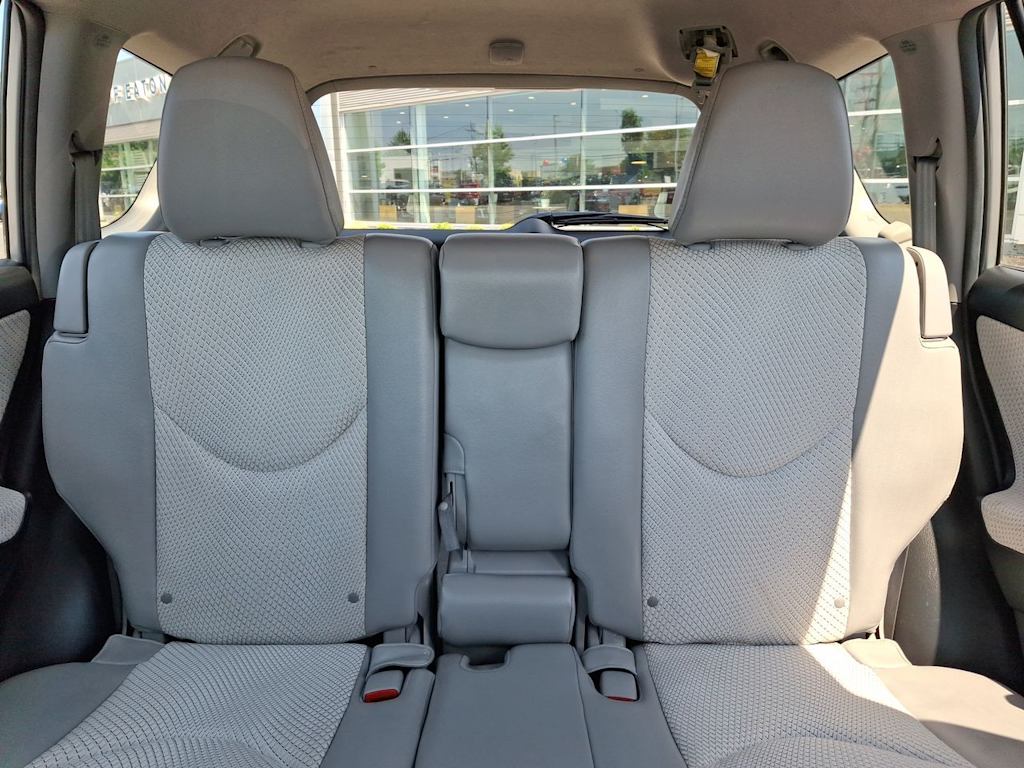 Thumbnail: 2012 Toyota RAV4 - 9