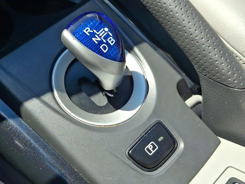 Thumbnail: 2012 Toyota RAV4 - 14