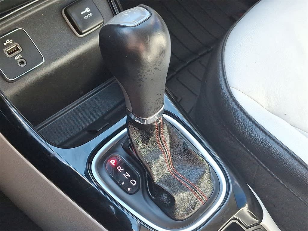 Thumbnail: 2018 Jeep Compass - 13