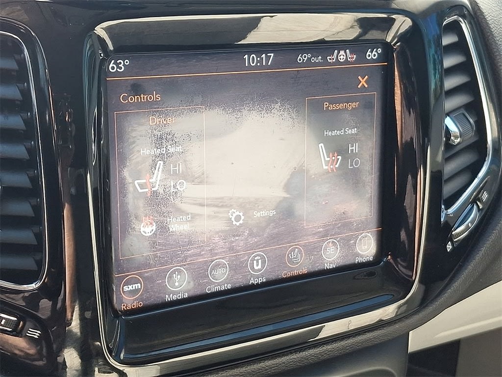 Thumbnail: 2018 Jeep Compass - 28