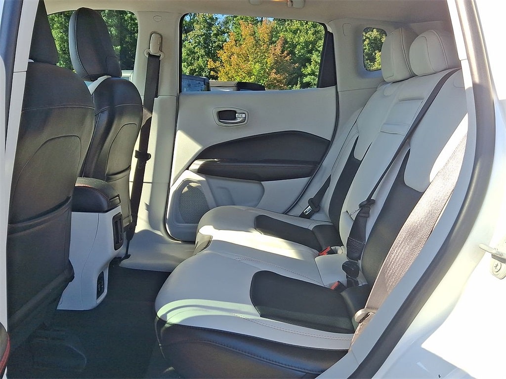 Thumbnail: 2018 Jeep Compass - 29