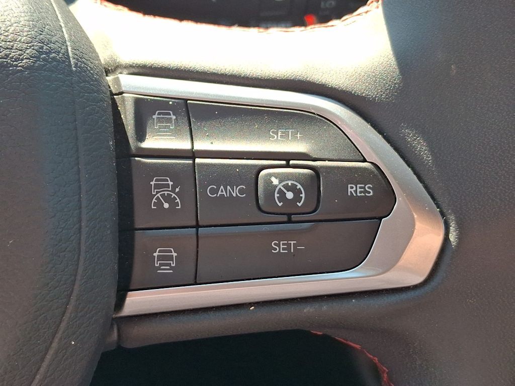Thumbnail: 2024 Jeep Compass - 27