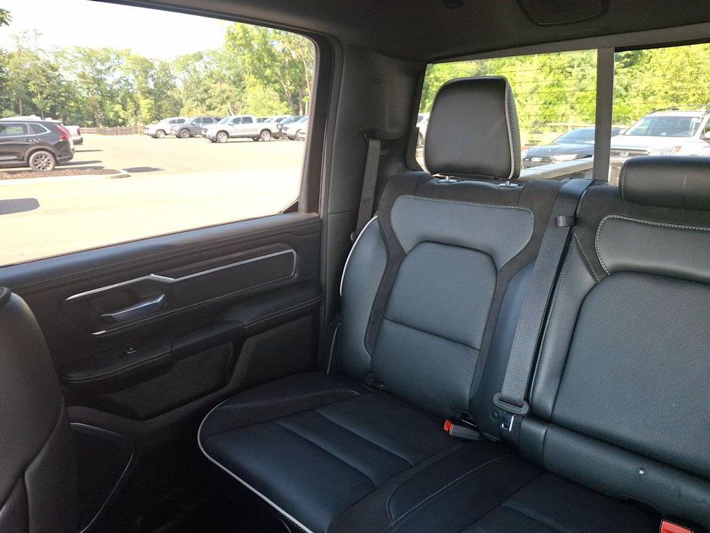Thumbnail: 2026 RAM 1500 - 9