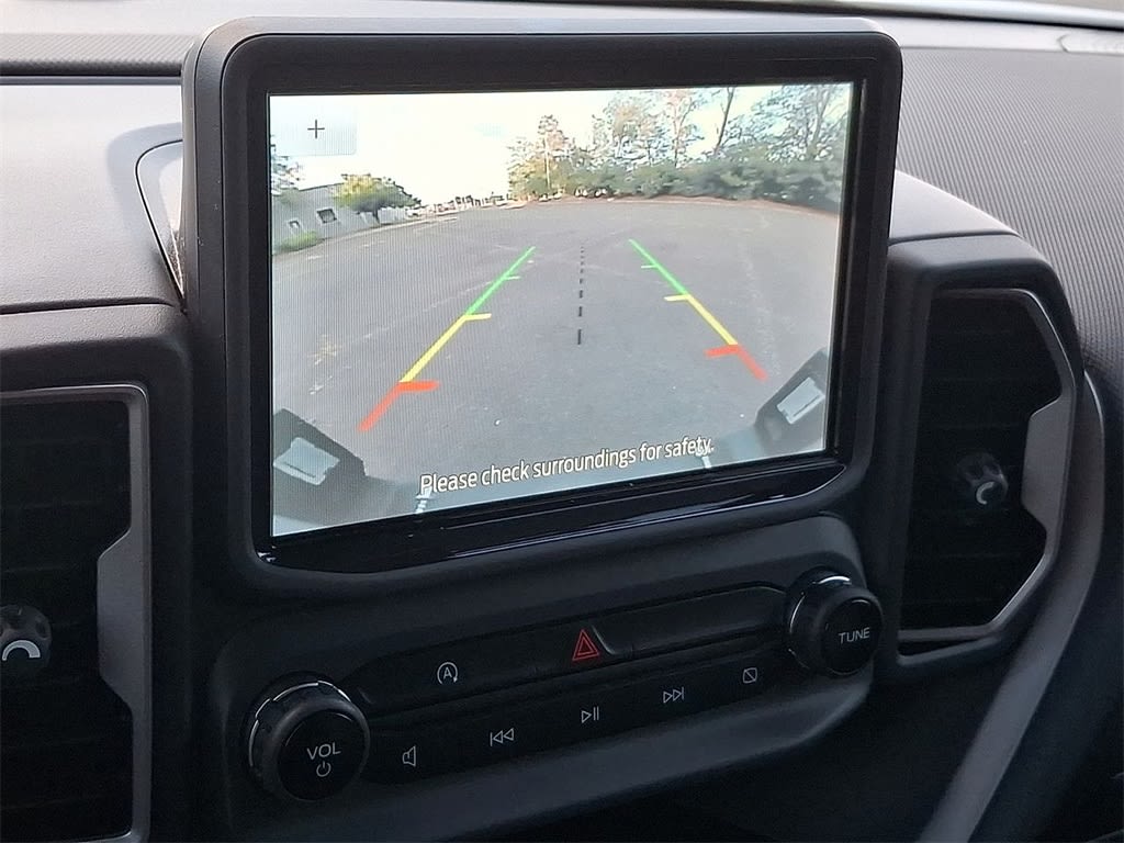 Thumbnail: 2021 Ford Bronco Sport - 25