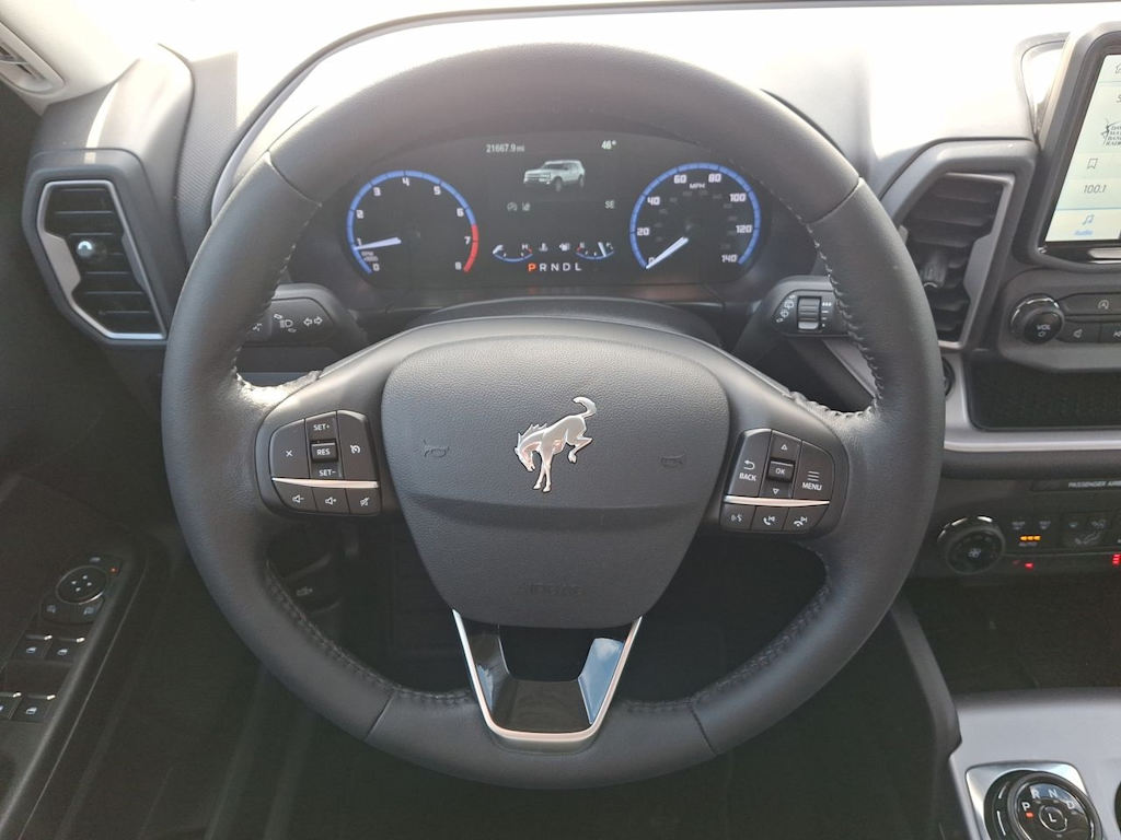 Thumbnail: 2023 Ford Bronco Sport - 10