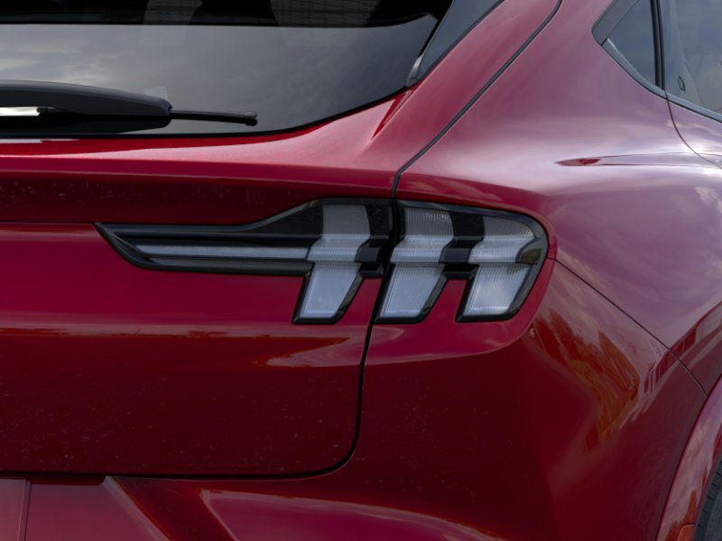 2025 Ford Mustang Mach-E Premium 21