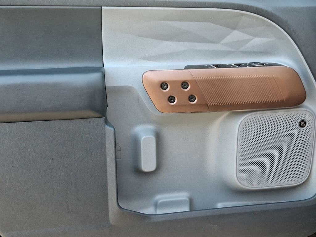 Thumbnail: 2022 Ford Maverick - 22