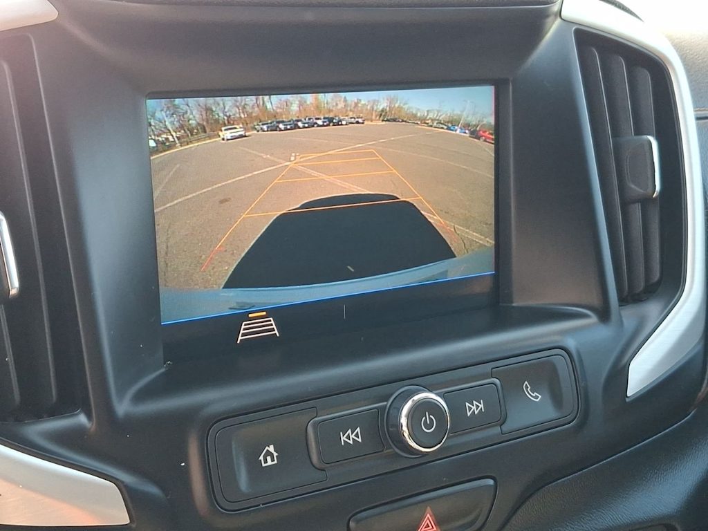 Thumbnail: 2020 GMC Terrain - 24