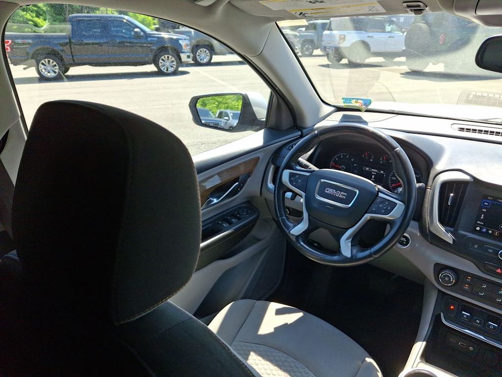 Thumbnail: 2018 GMC Terrain - 8