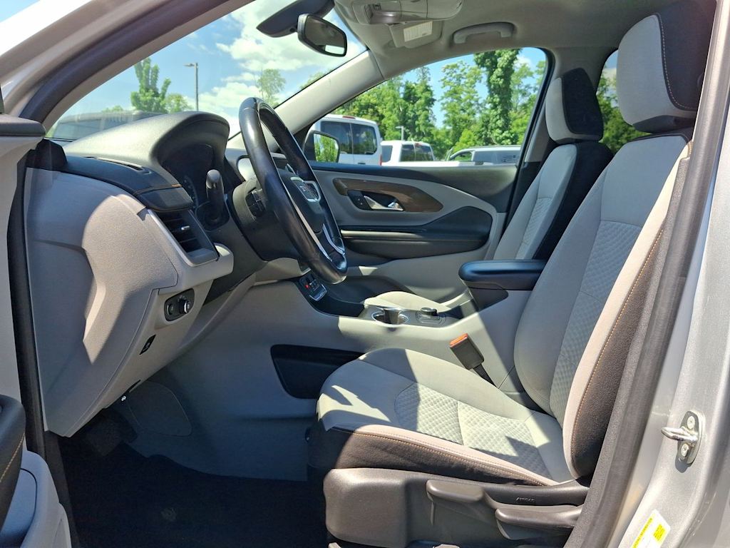 Thumbnail: 2018 GMC Terrain - 9