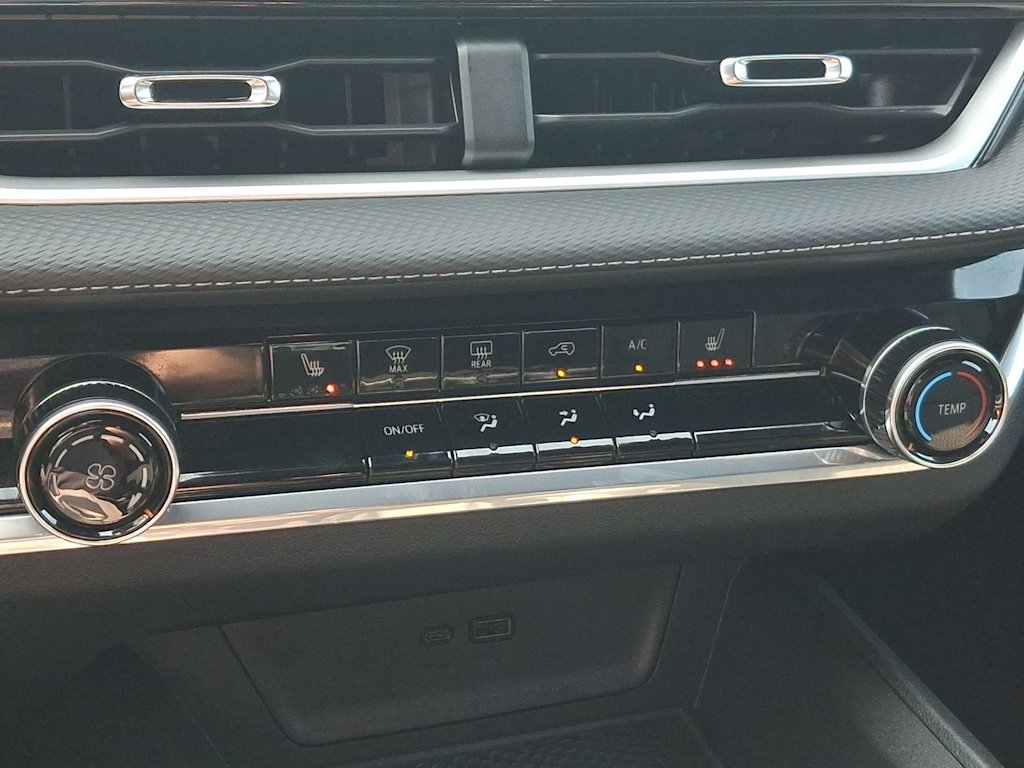Thumbnail: 2025 Chevrolet Equinox - 28
