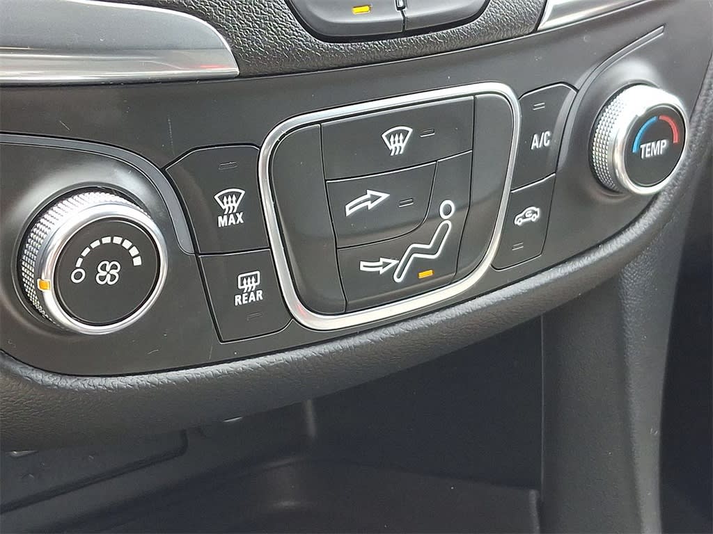 2023 Chevrolet Equinox LT 23