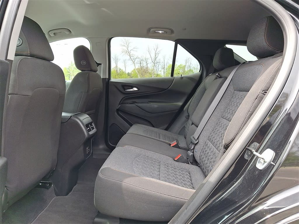 2023 Chevrolet Equinox LT 10