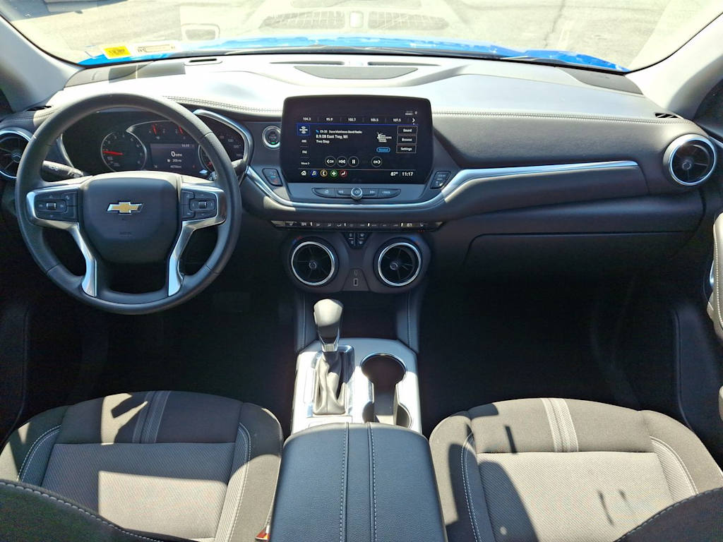 Thumbnail: 2025 Chevrolet Blazer - 2