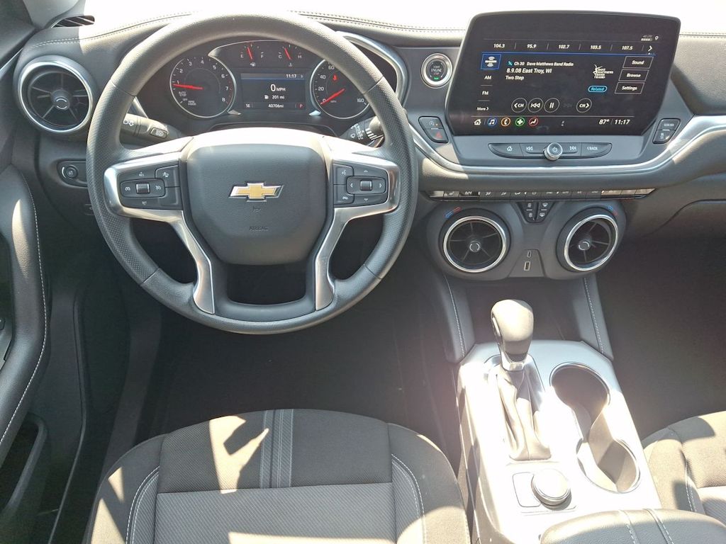 Thumbnail: 2025 Chevrolet Blazer - 29