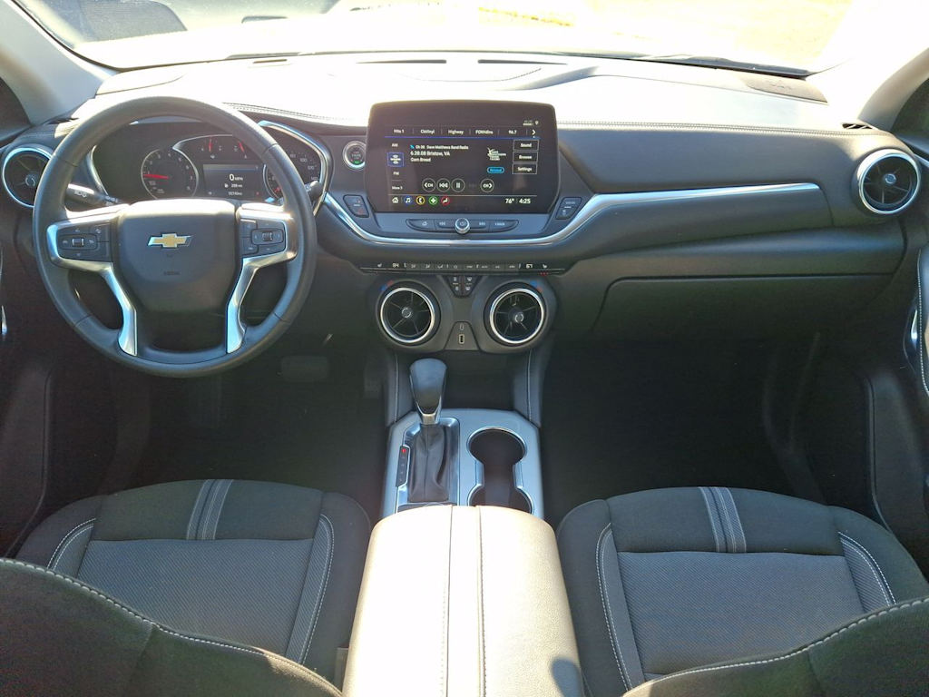 Thumbnail: 2025 Chevrolet Blazer - 2