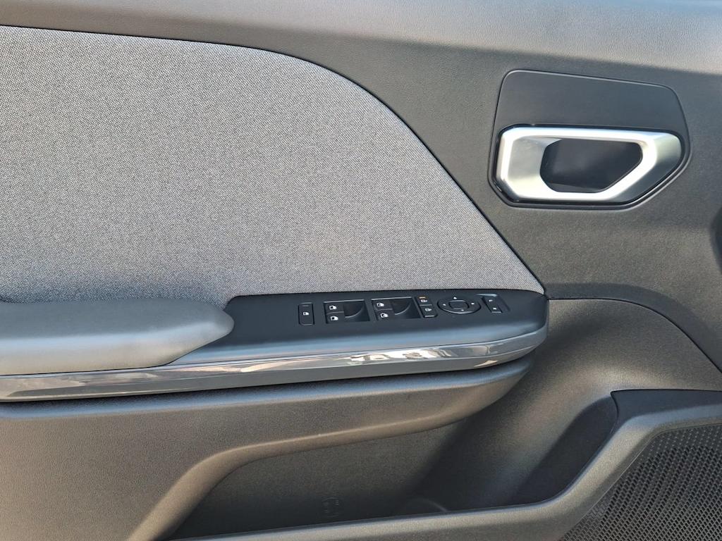 Thumbnail: 2025 Kia K4 - 24