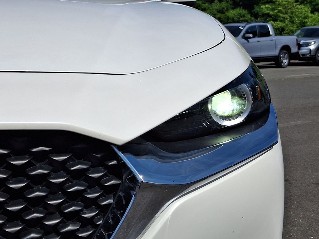 Thumbnail: 2022 Mazda CX-30 - 30