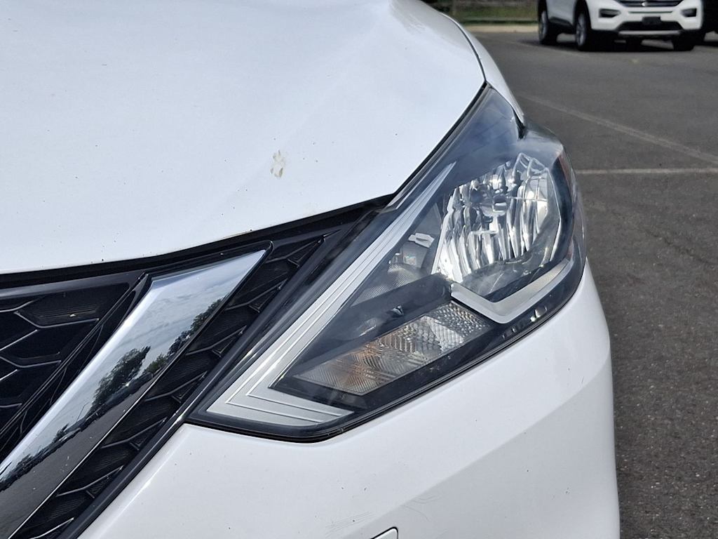 Thumbnail: 2017 Nissan Sentra - 31
