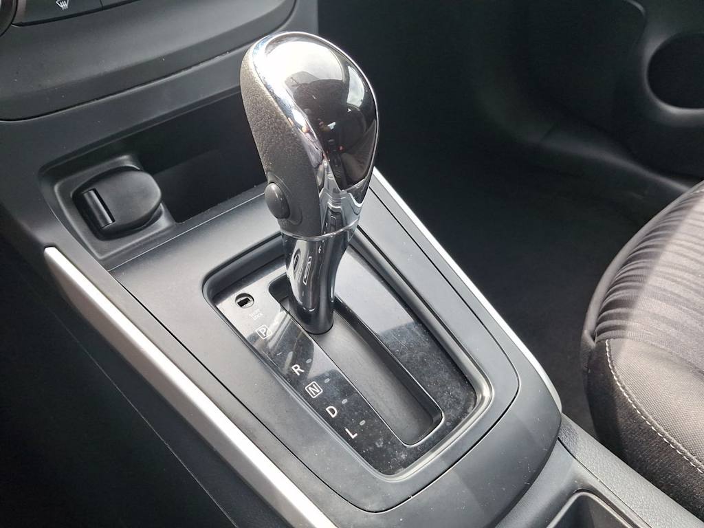 Thumbnail: 2017 Nissan Sentra - 15