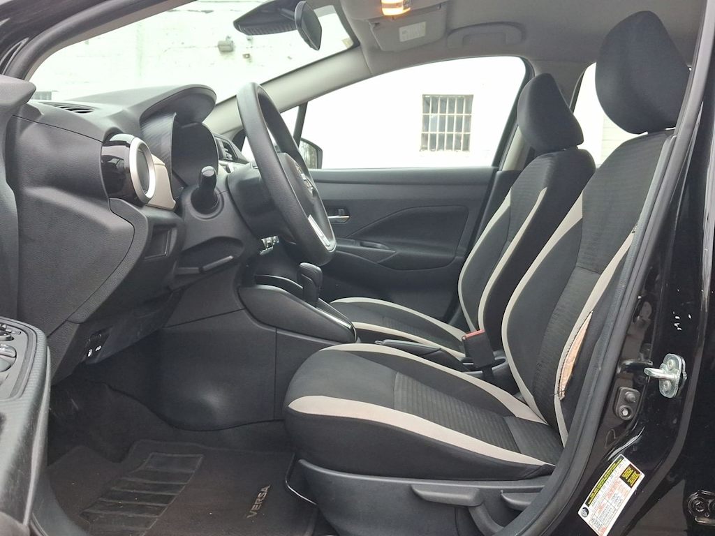 Thumbnail: 2022 Nissan Versa - 8