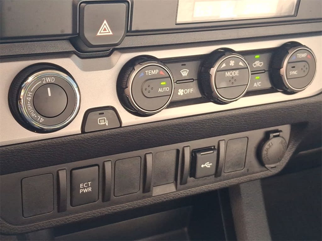 Thumbnail: 2022 Toyota Tacoma - 26