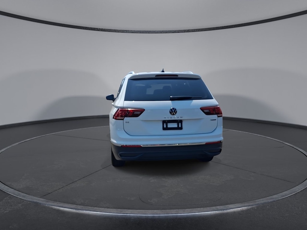 Thumbnail: 2024 Volkswagen Tiguan - 15