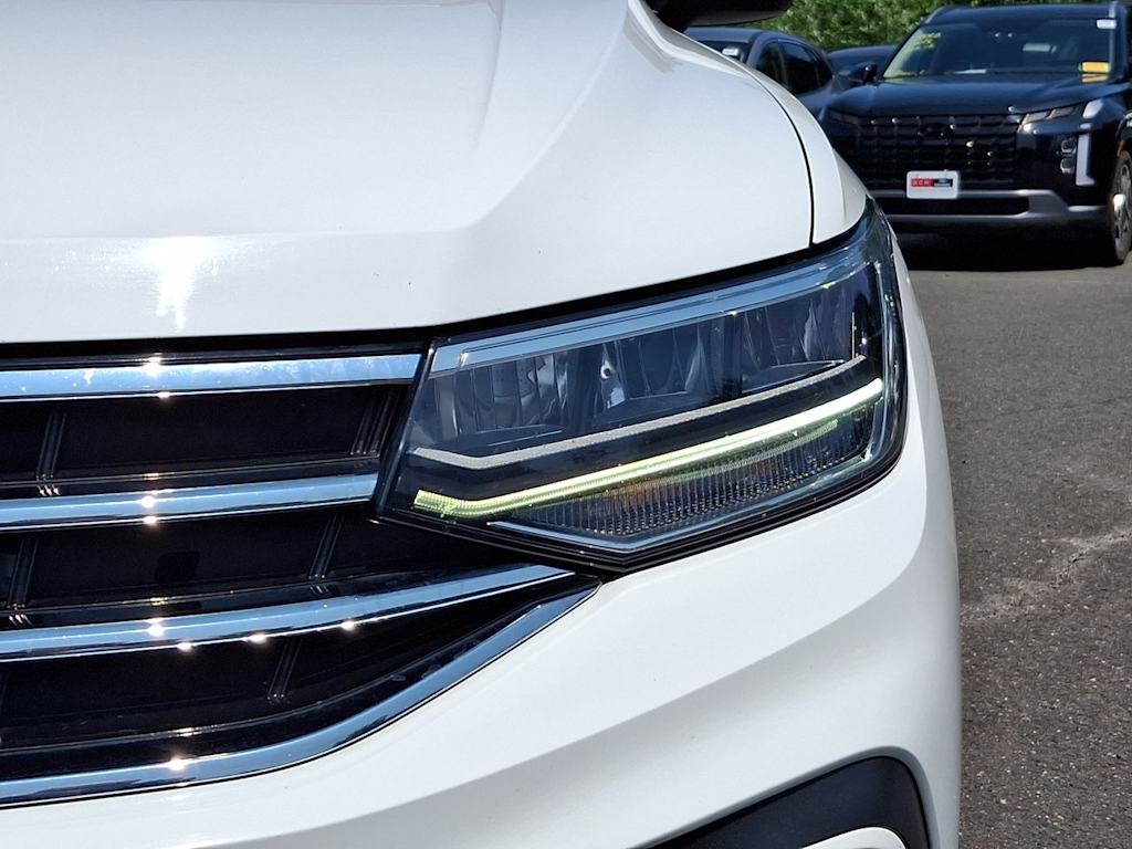 Thumbnail: 2024 Volkswagen Tiguan - 30
