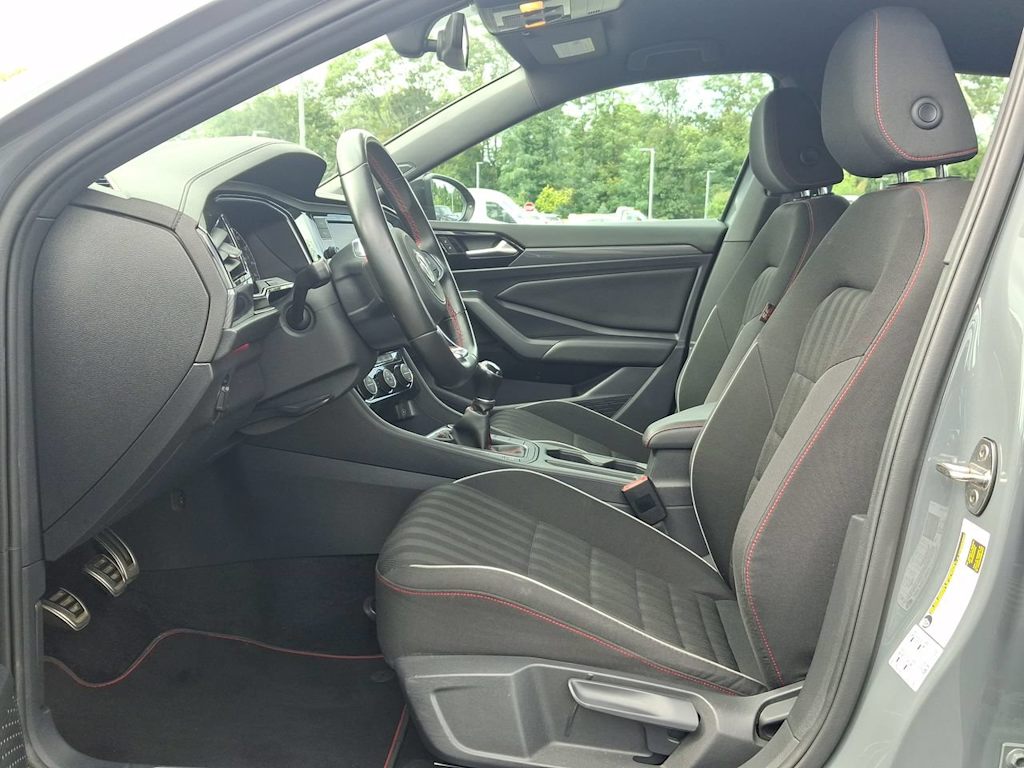 Thumbnail: 2019 Volkswagen Jetta - 10
