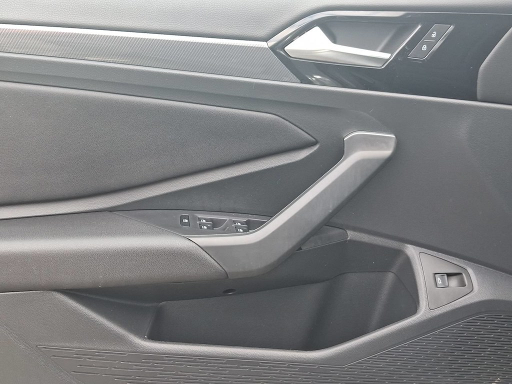 Thumbnail: 2019 Volkswagen Jetta - 25