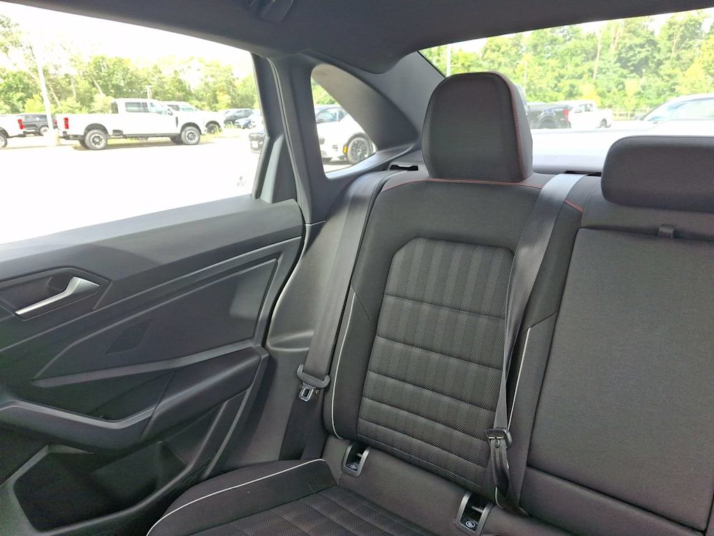 Thumbnail: 2019 Volkswagen Jetta - 11